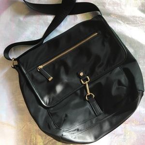 Calvin Klein’s got it made with this bag